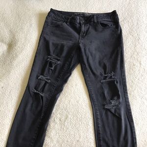 Distressed Black Jegggings